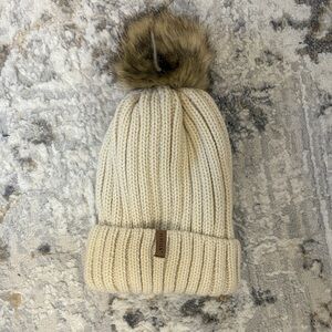 Cozy Cream Knit Pom-Pom Hat